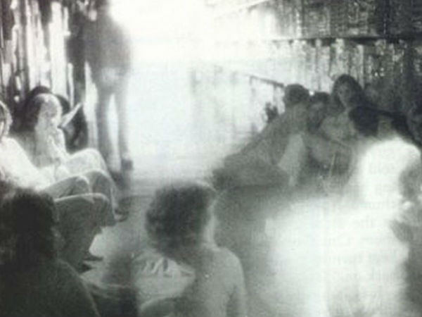 டாய்ஸ் ஆர் அஸ் (Toys R Us) :