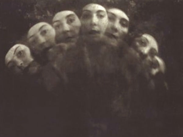 வித்தியாசமான முயற்சிகள் :