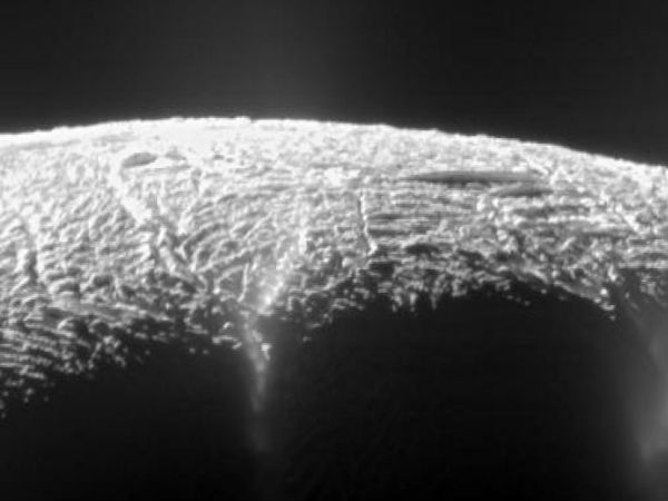 நீராவி வெந்நீர் ஊற்றுகள் :