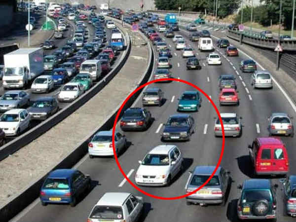 06. பாரீஸ் :