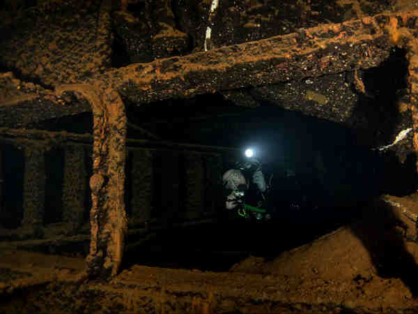 தொடப்படாதவைகள் :