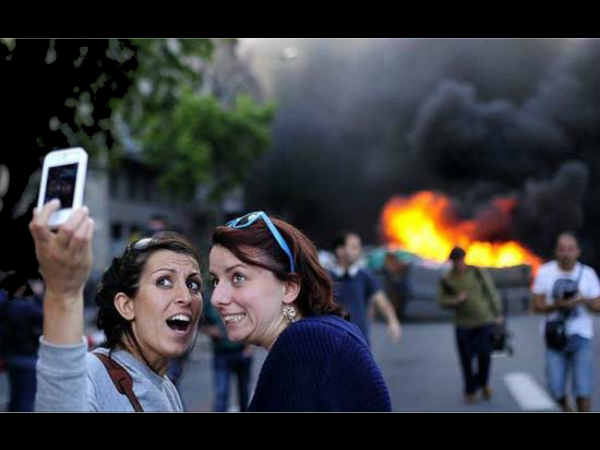  எமர்ஜென்சி செல்பீ 05 :