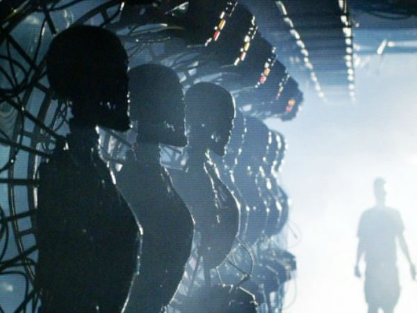 08. ரோபோட்கள் :