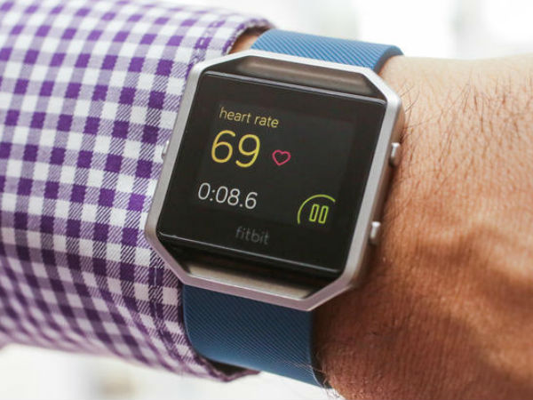 ஃபிட்பிட் பிளேஸ்