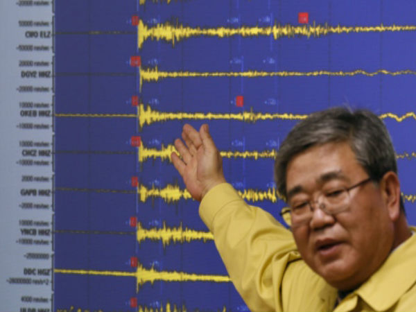 அர்த்தம் கிடையாது :