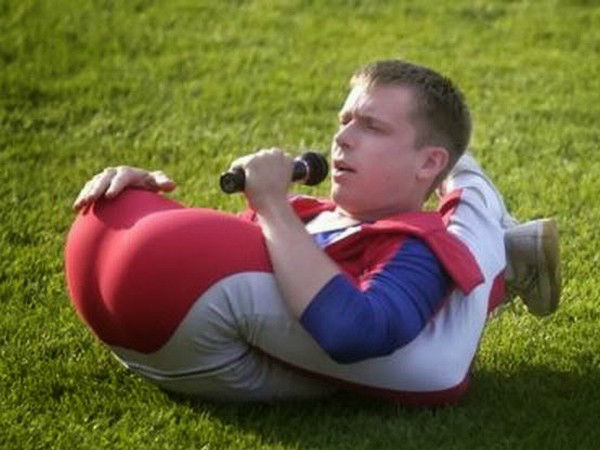 06. டேனியல் ப்ரவ்னிங் ஸ்மித் :