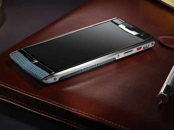 2.1 எம்பி செல்பீ கேமரா, ஆனால் விலை ரூ.6 லட்சம்.!!