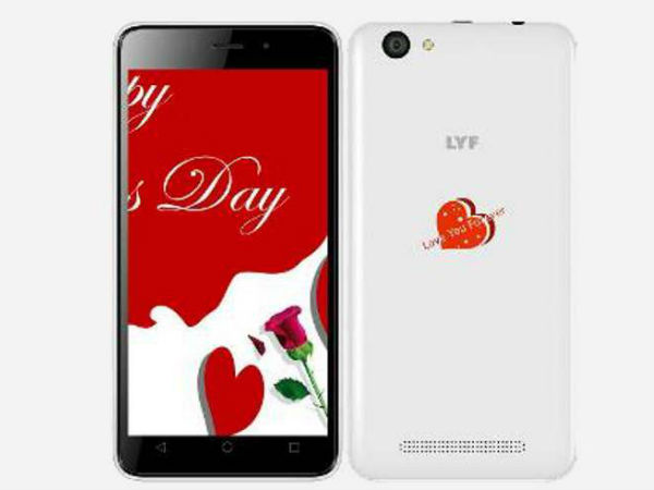 குறைந்த விலையில் 4ஜி ஸ்மார்ட்போன் வெளியீடு : ரிலையன்ஸ் அதிரடி.!! குறைந்த விலையில் 4ஜி ஸ்மார்ட்போன் வெளியீடு : ரிலையன்ஸ் அதிரடி.!!