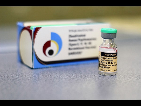 தடுப்பூசி :