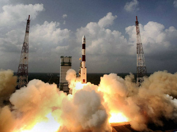 டாலர்கள் மற்றும்  யூரோக்கள் :