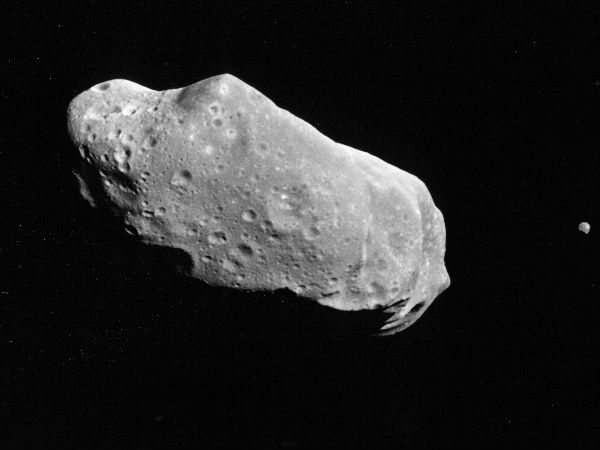 3753 க்ருதினே :