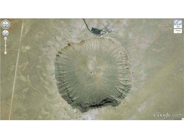 பெரிஞ்சர் பள்ளம்