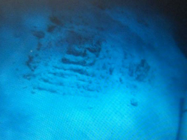 புகைப்படம்  :