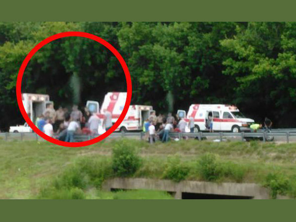 வெள்ளை உருவம் :