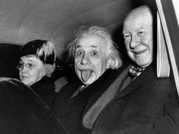 ப்ரோபஸர் சிரியுங்கள் :