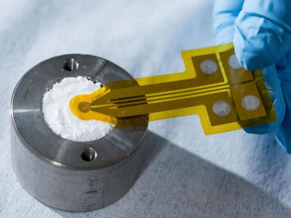 மேற்பரப்பு பண்புகள் :