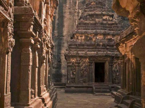 சமஸ்கிருத எழுத்துக்கள் :