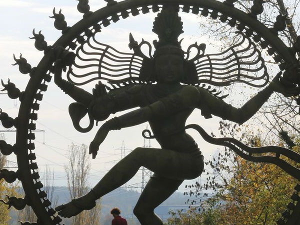  சர்ச்சை :