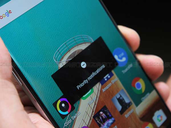 ரிப்பீட் காலர்