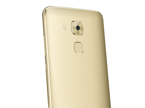 நோவா ப்ளஸில் பேட்டரி எப்படி?