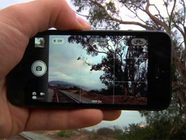 கேமிராவில் கிரிட்லைன்ஸ்களை பயன்படுத்துங்கள்