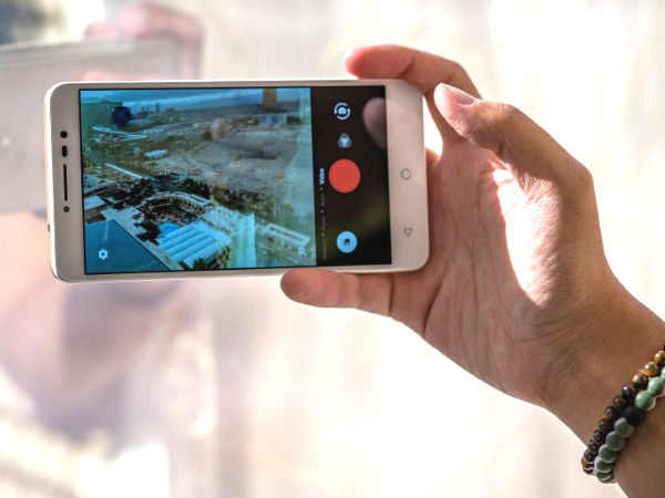 மல்டிமீடியா அனுபவம்