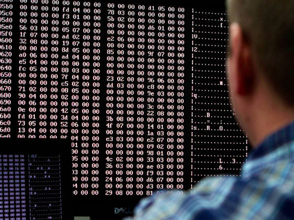 நிதி அமைப்புகள் மீதான சைபர் பாதுகாப்பு