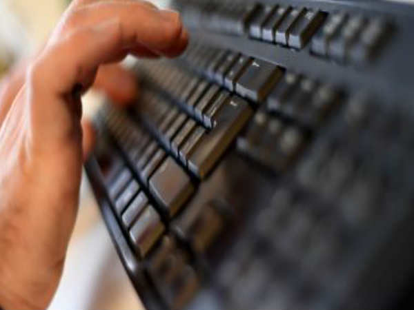  வலைதளம்: