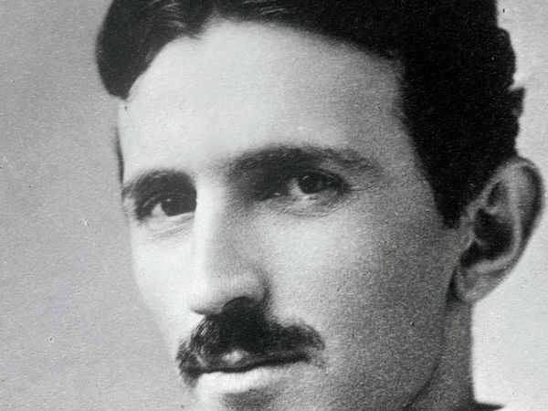 300 காப்புரிமை :