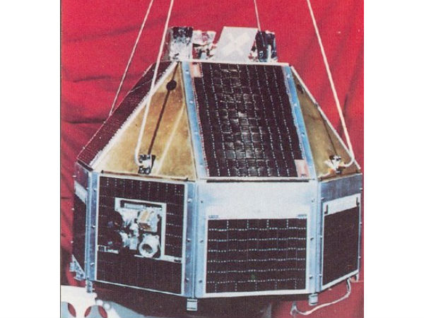 உள்நாட்டிலேயே உருவாக்கப்பட்ட முதல் செயற்கைக்கோள்