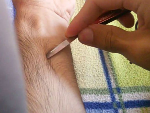 தன்னைத்தானே தண்டித்துக் கொள்ள  வேண்டும்