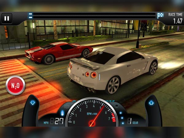 டிராக் ரேசிங் (Drag Racing)