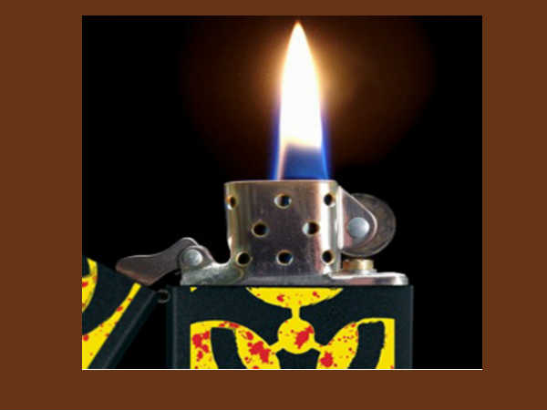விர்ச்சுவல் ரியால்டி ஸிப்போ லைட்டர்: