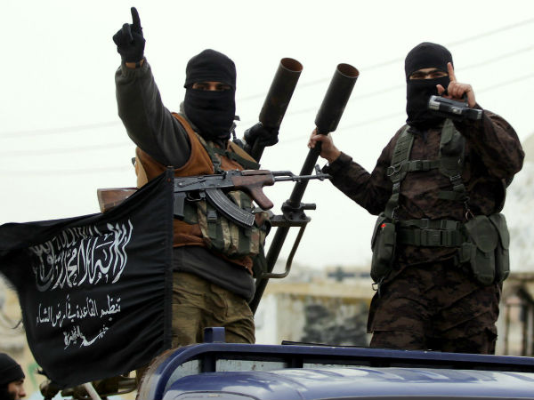 கோட்பாடு 03: சிரியாவில் உள்ள பயங்கரவாதிகளுக்கு அமெரிக்கா உதவுகிறது.