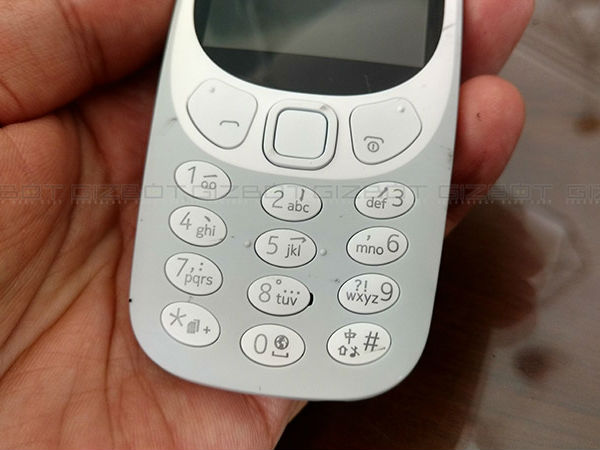 2.4 அங்குல டிஎப்டி மற்றும் டச் இல்லாத டிஸ்பிளே