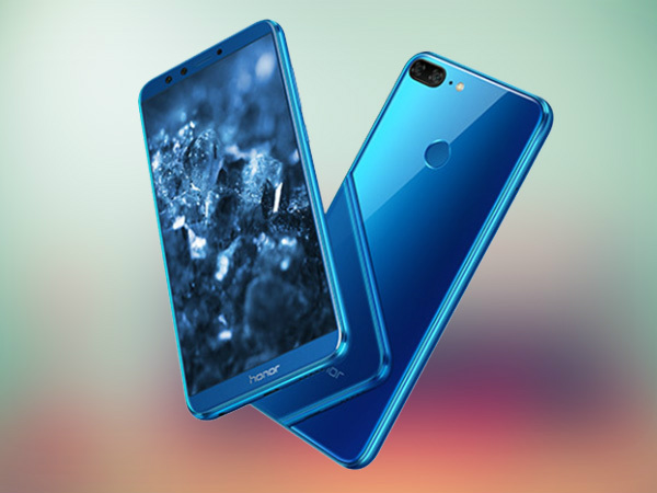 போதுமான விவரம் மற்றும் இயற்கை வண்ணங்கள்