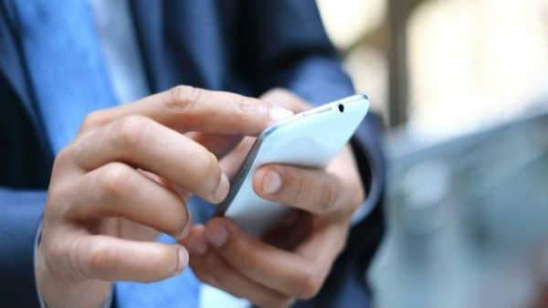 லாக் செய்ய முடியும்: