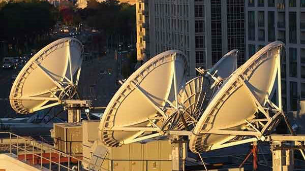 ஒரு சிக்கல் இருக்கிறது.!