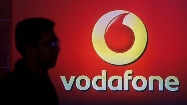 60 லட்சம் ஏர்செல் வாடிக்கையாளர்கள் ஏர்டெல், வோடபோனுக்கு மாறினர்.!