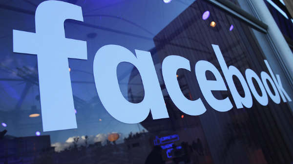 அரசியல் விளம்பரங்களை முறைப்படுத்திய பேஸ்புக் நிறுவனம்: எதற்கு?