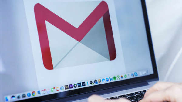 விரைவில்: ஜிமெயிலில் வெளிவரும் ஸ்மார்ட் கம்போஸ் வசதி.!