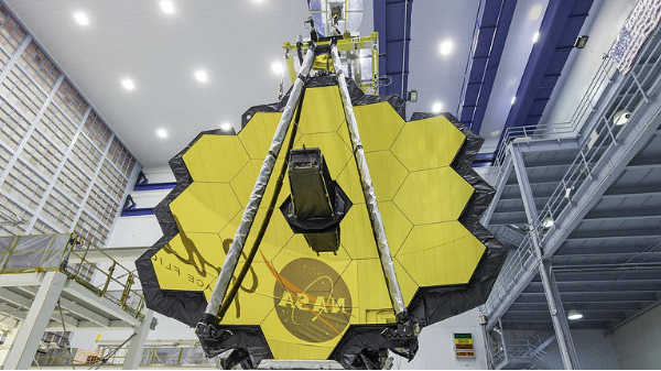 2021ல் பறக்க தயாராகும் நாசாவின் சூப்பர் ஹப்புள் டெலஸ்கோப்.!