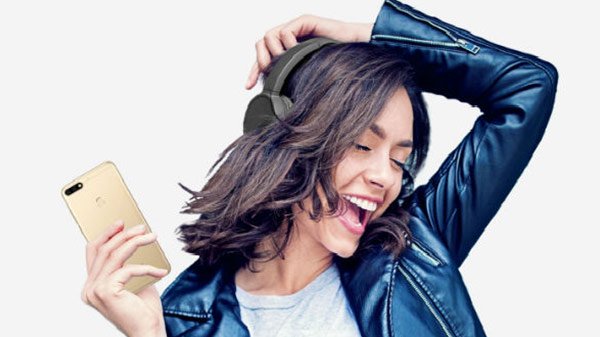 கேமிங் மற்றும் ஸ்டூடியோ அனுபவம்: