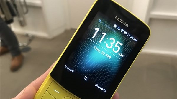 நோக்கியா 8810 4ஜி வடிவமைப்பு