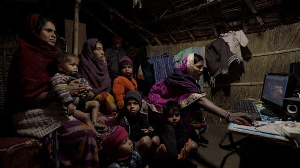 2.5 லட்சம் பஞ்சாயத்துகளை இணைக்க: 