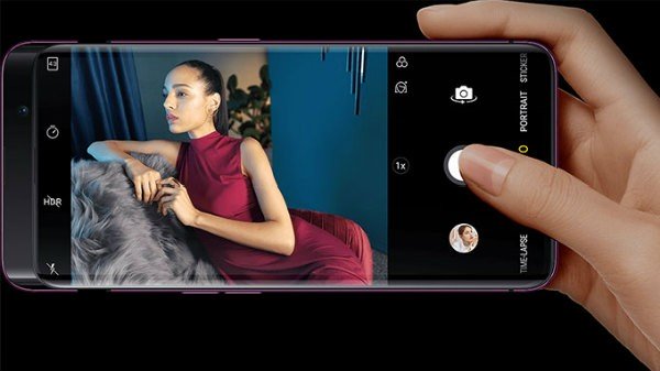  ஒப்போ பைன்ட் எக்ஸ் :