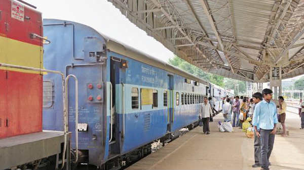 இனி டிஜிலாக்கர் ஆதார், டிரைவிங் லைசன்ஸ் போதும்! ரெயில்வே அதிரடி.!