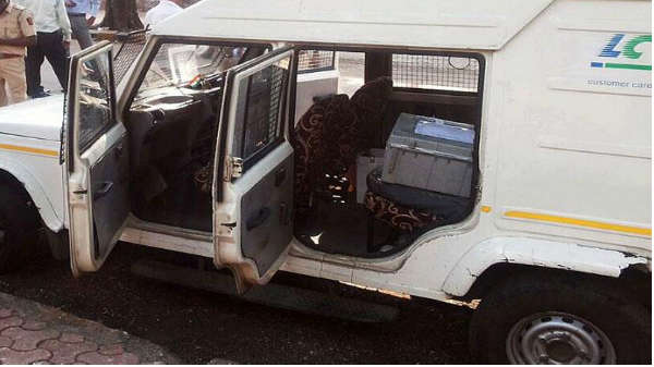 கட்டாயம் இருக்க வேண்டும்: 