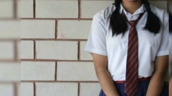 ஆசிரியர்களின் பாலியல் சீண்டல்கள்: 