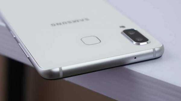 பேட்டரி: 